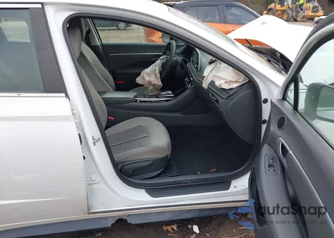 2021 Hyundai Sonata Sel z USA, uszkodzony, nr VIN 5NPEL4JA3MH104941